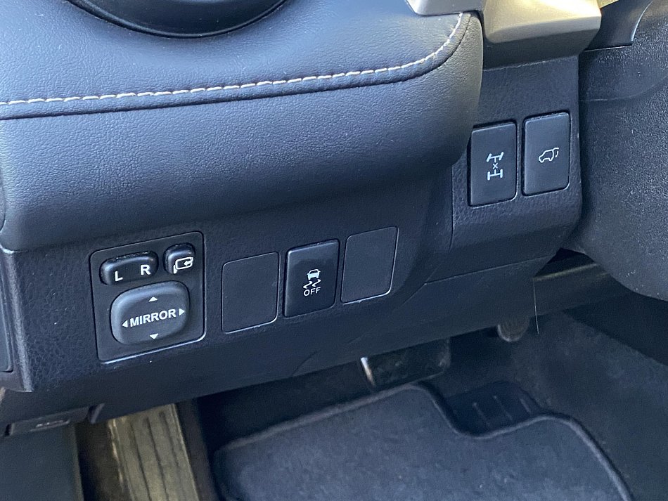 Toyota RAV4 2.0 VVT-i Executive AWD