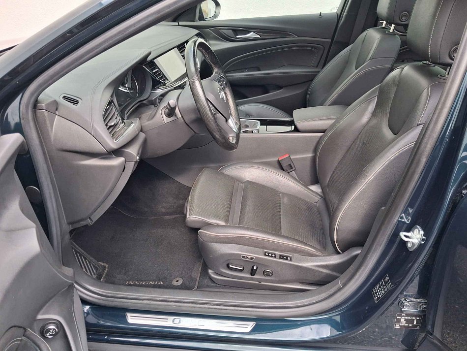 Opel Insignia 2.0 CDTi OPC line