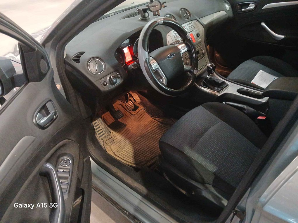 Ford Mondeo 2.0 TDCI 