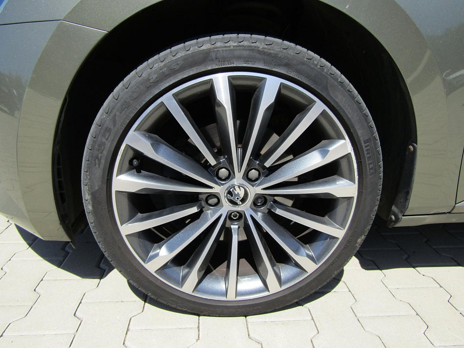 Škoda Superb III 2.0TDi 