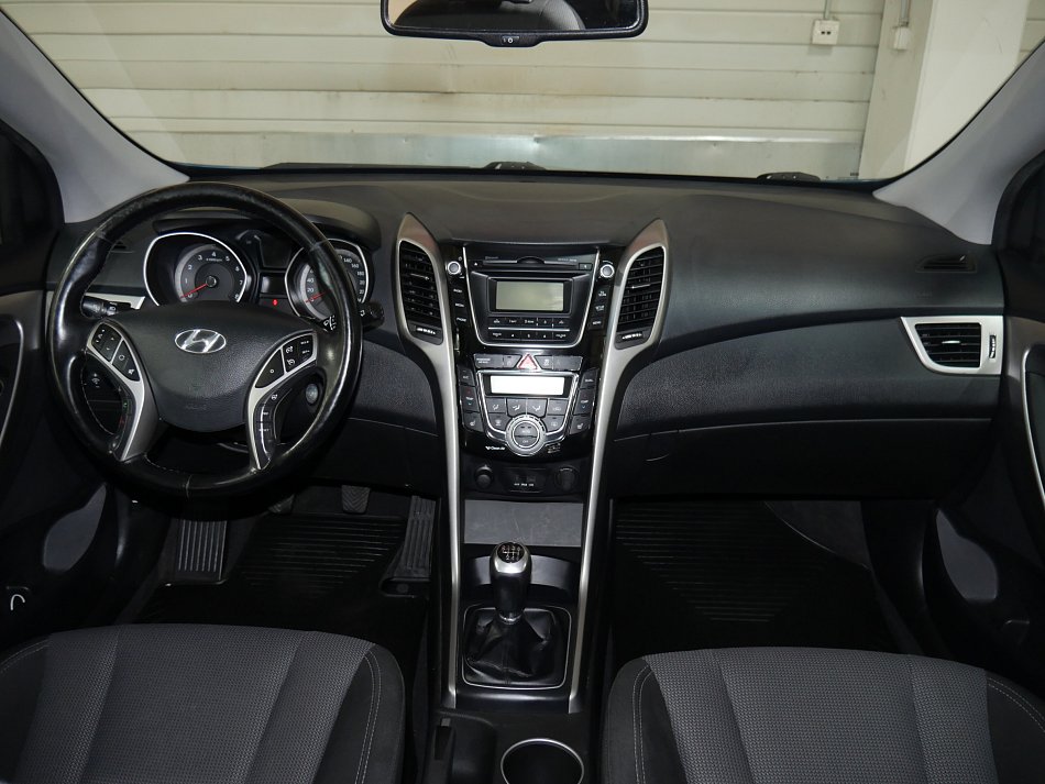 Hyundai I30 1.6i 