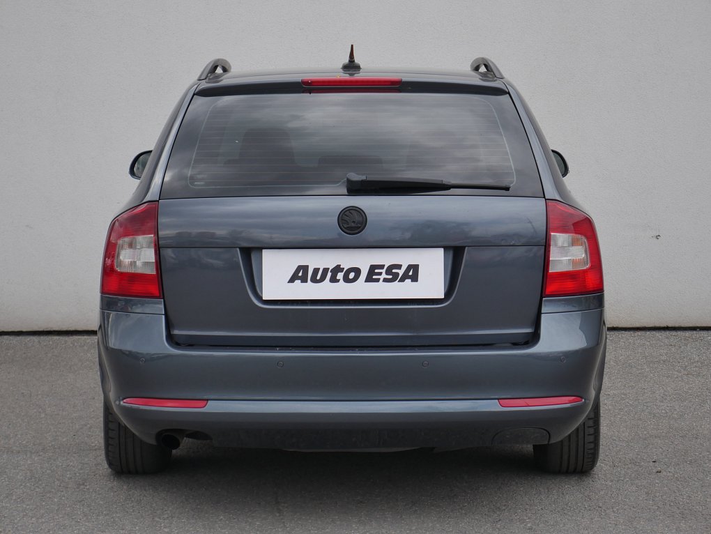 Škoda Octavia II 1.6 TDi Elegance