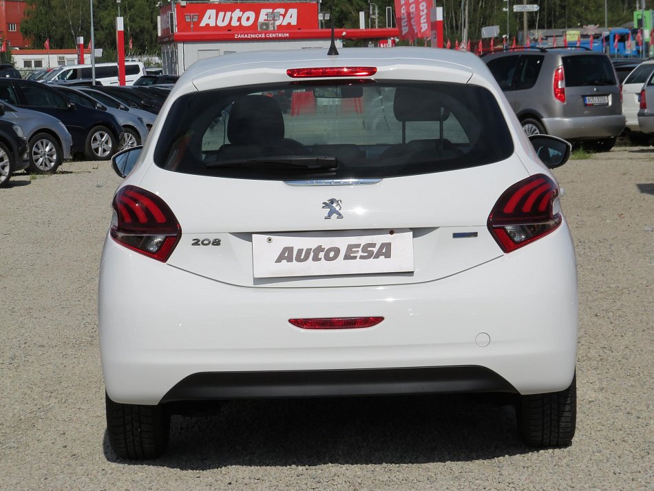 Peugeot 208 1.2PT 