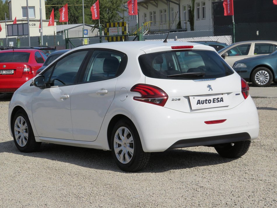 Peugeot 208 1.2PT 