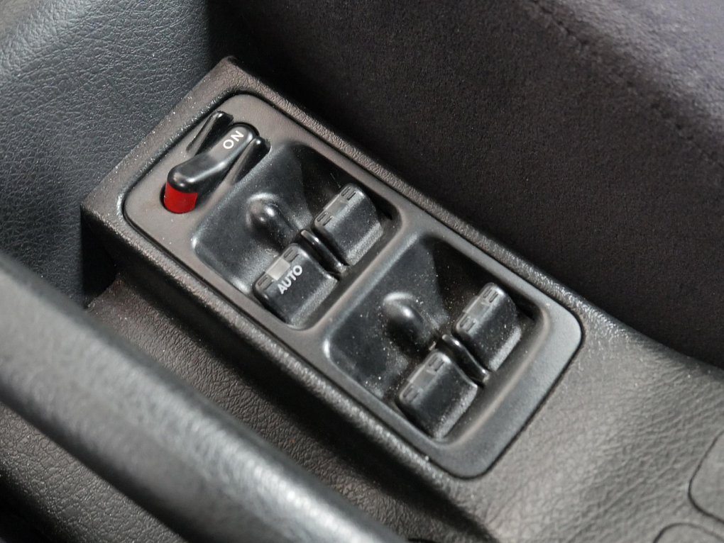 Honda Accord 2.0 i 