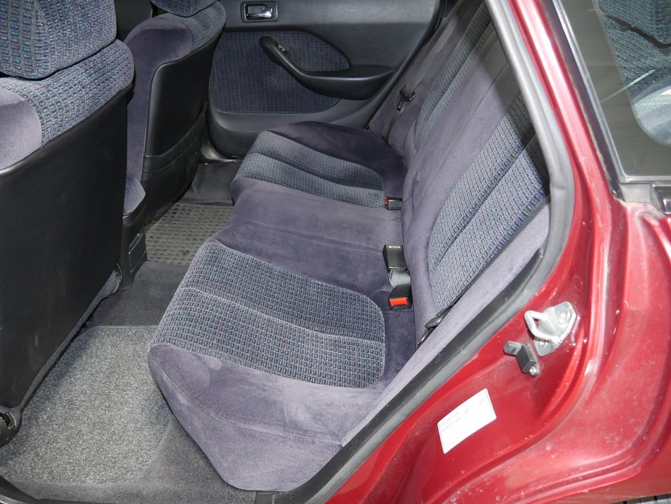 Honda Accord 2.0 i 