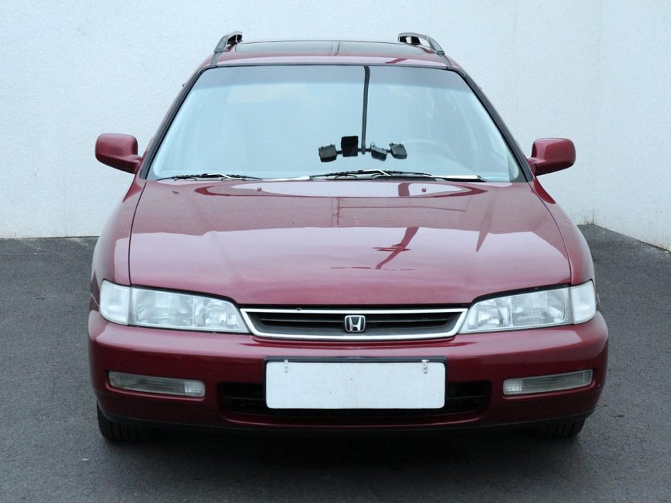 Honda Accord 2.0 i 