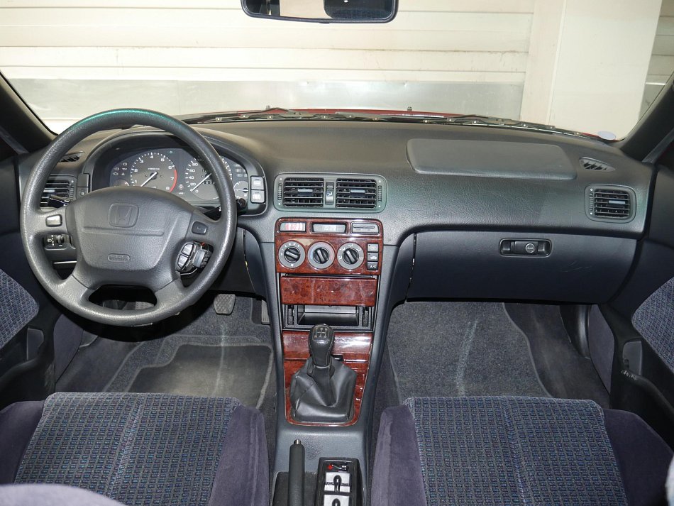 Honda Accord 2.0 i 
