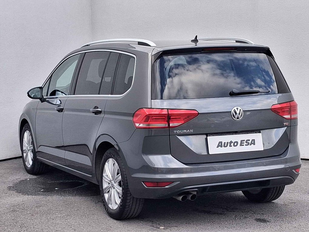 Volkswagen Touran 1.4 TSi Highline