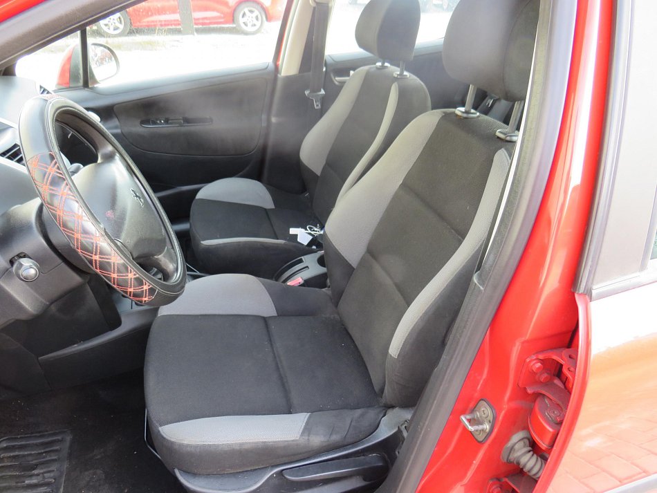 Peugeot 207 1.4i 