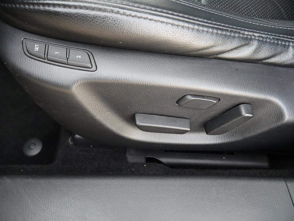 Mazda 6 2.5i 