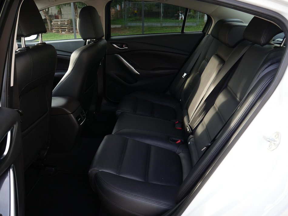 Mazda 6 2.5i 