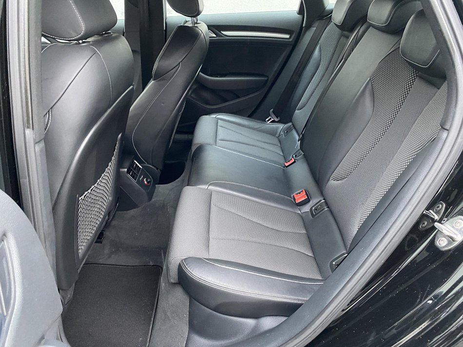 Audi A3 2.0 TDi S-line