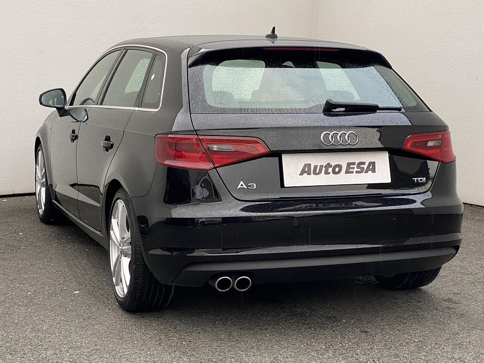 Audi A3 2.0 TDi S-line