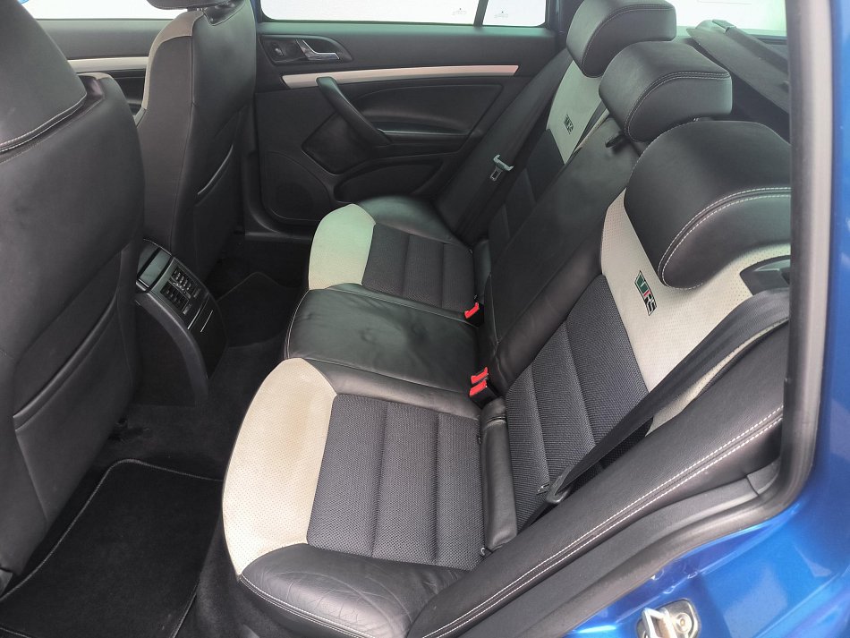 Škoda Octavia II 2.0 TSi RS