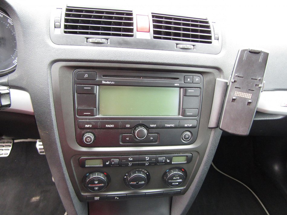 Škoda Octavia II 2.0 TDi  4x4