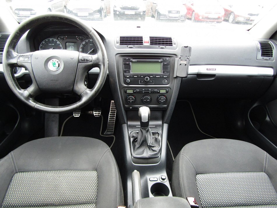 Škoda Octavia II 2.0 TDi  4x4