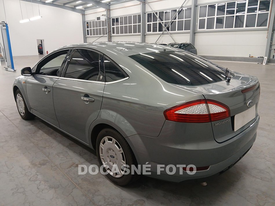 Ford Mondeo 2.0i 