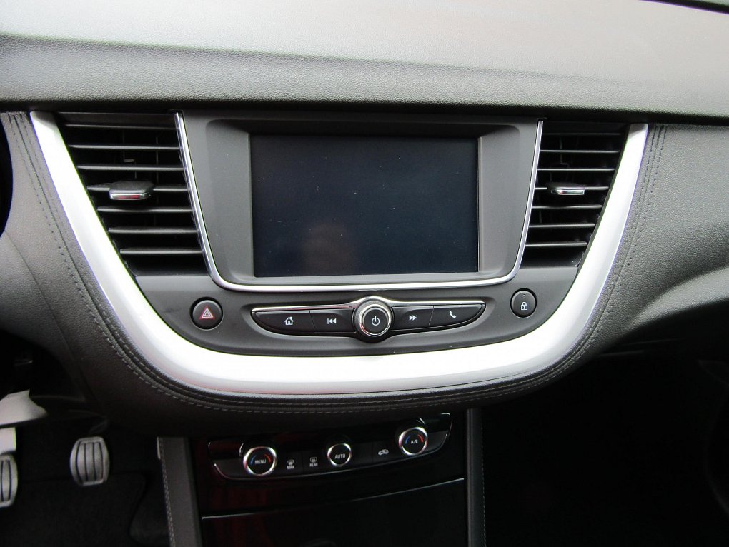 Opel Grandland X 1.2 PT Edition