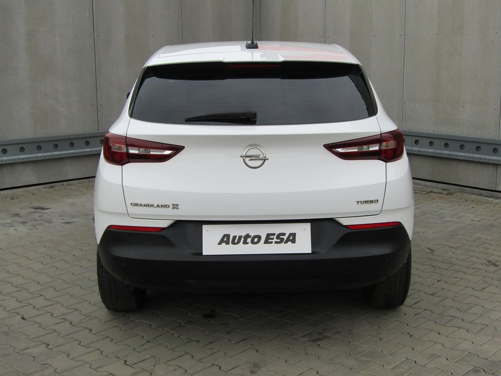 Opel Grandland X 1.2 PT Edition