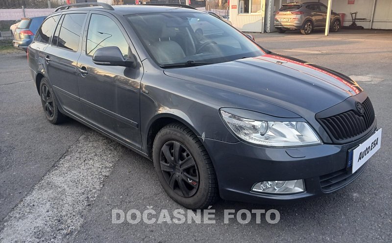 Škoda Octavia II 1.6 TDi Elegance