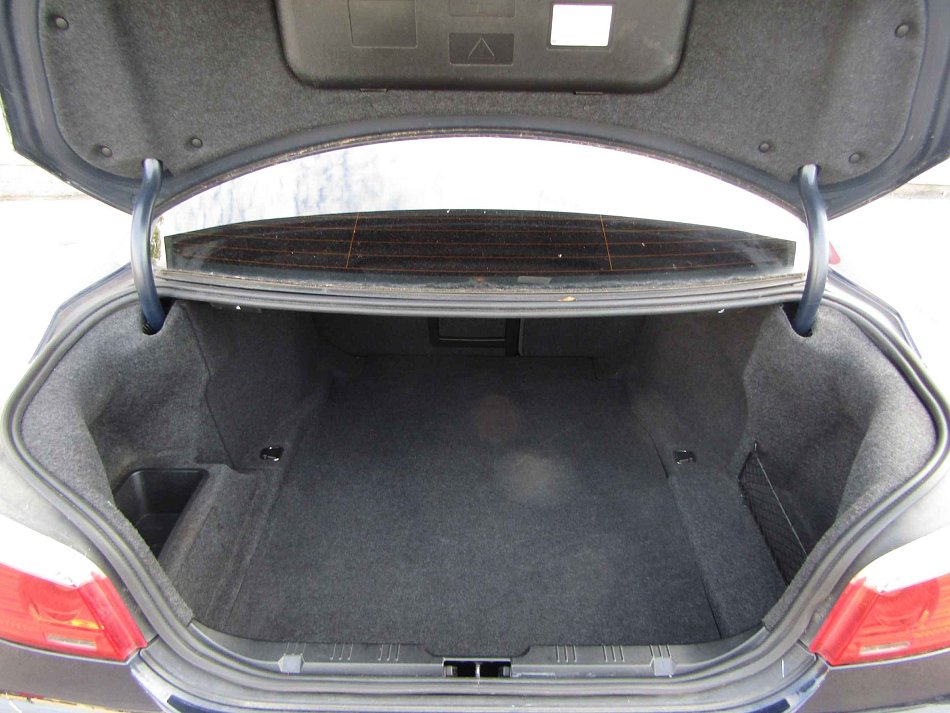 BMW Řada 5 3.0  525i