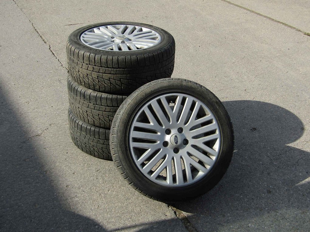 Ford Mondeo 2.5 T Ghia