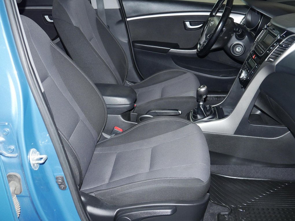 Hyundai I30 1.6i 