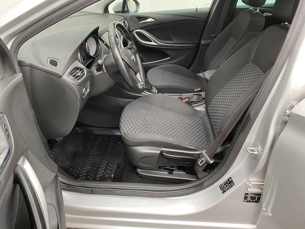 Opel Astra 1.5 CDTi  sportstourer
