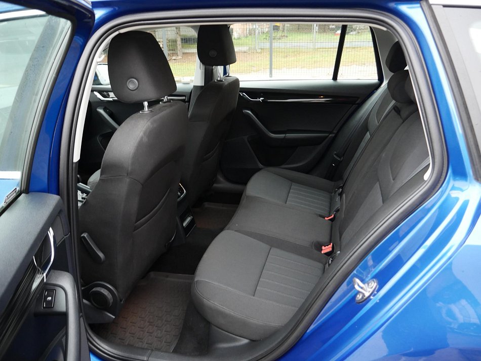 Škoda Octavia III DHF 