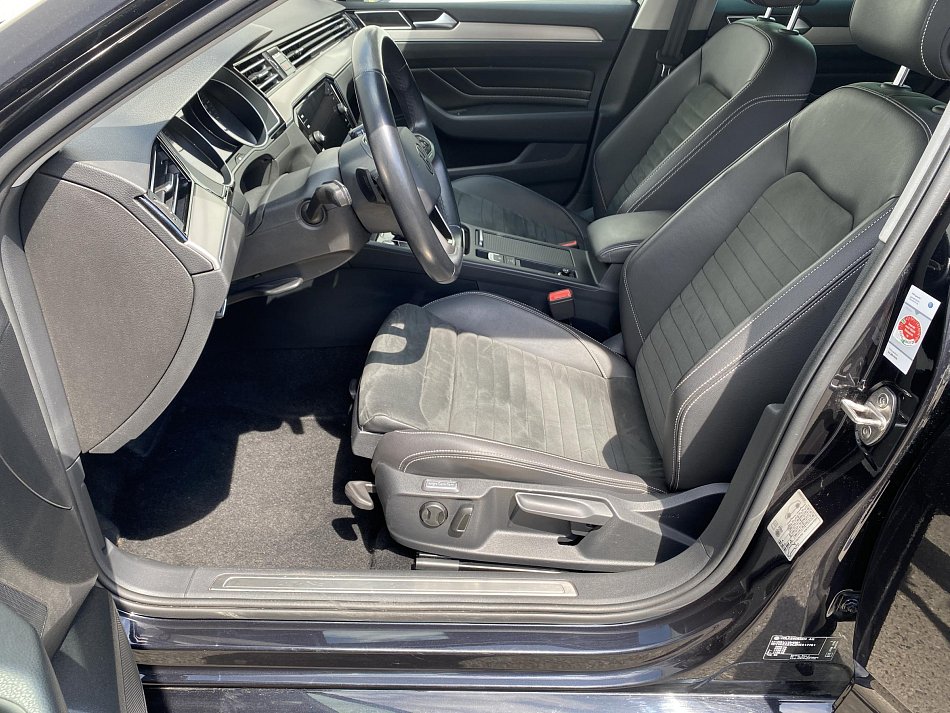 Volkswagen Passat 2.0 TDi Elegance