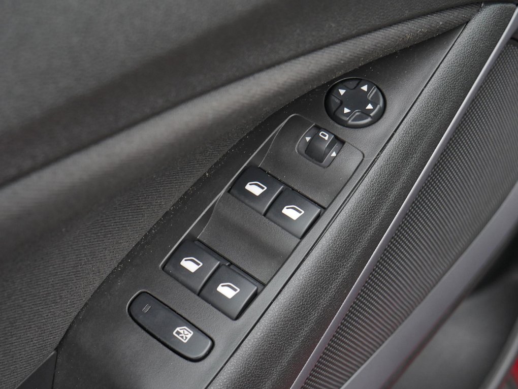 Opel Crossland 1.2 PT 