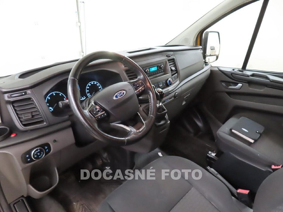 Ford Transit Custom 2.0TDCi Trend L2 5míst