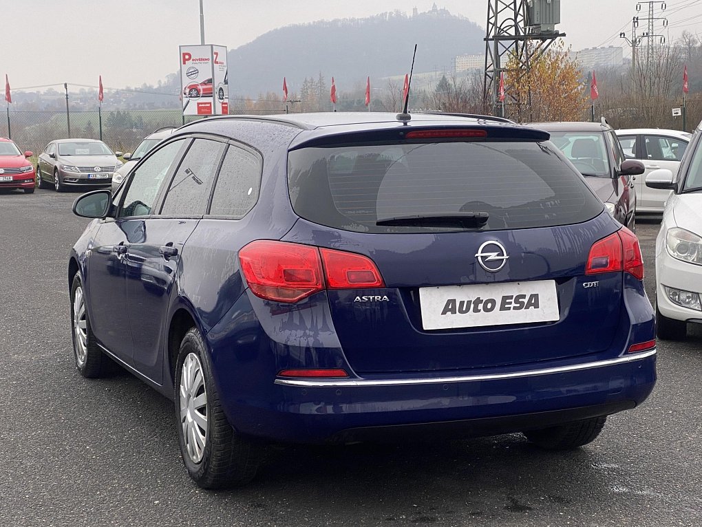 Opel Astra 1.6 CDTI 