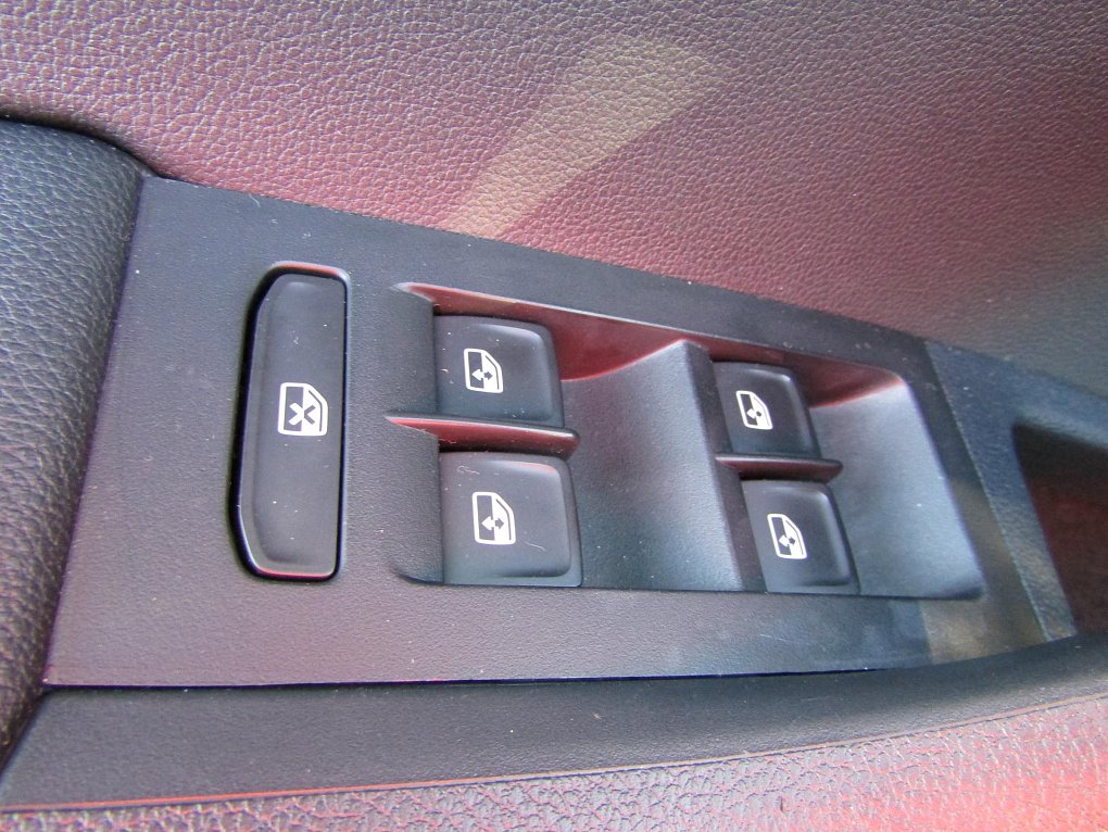 Škoda Octavia III 1.0TSI Style