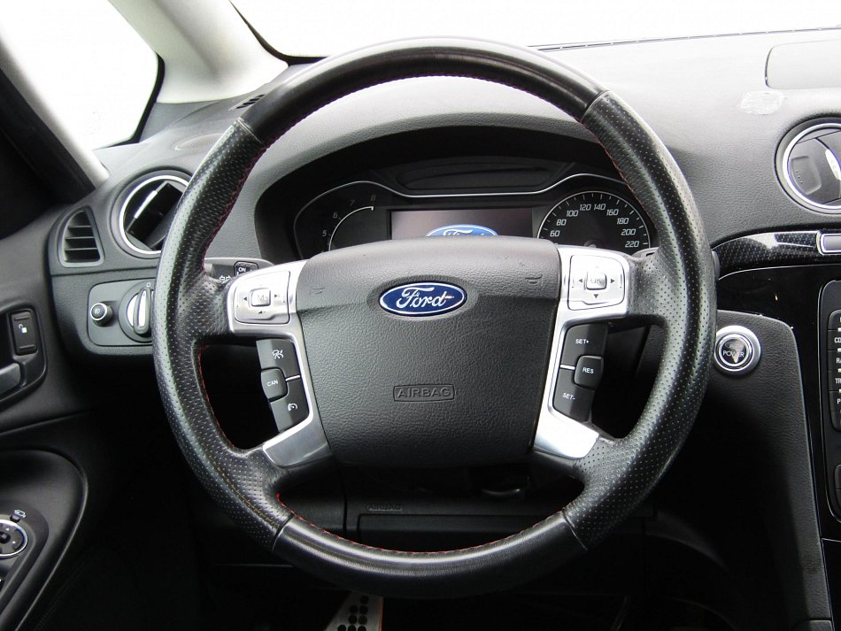 Ford S-MAX 2.0 EB Titanium