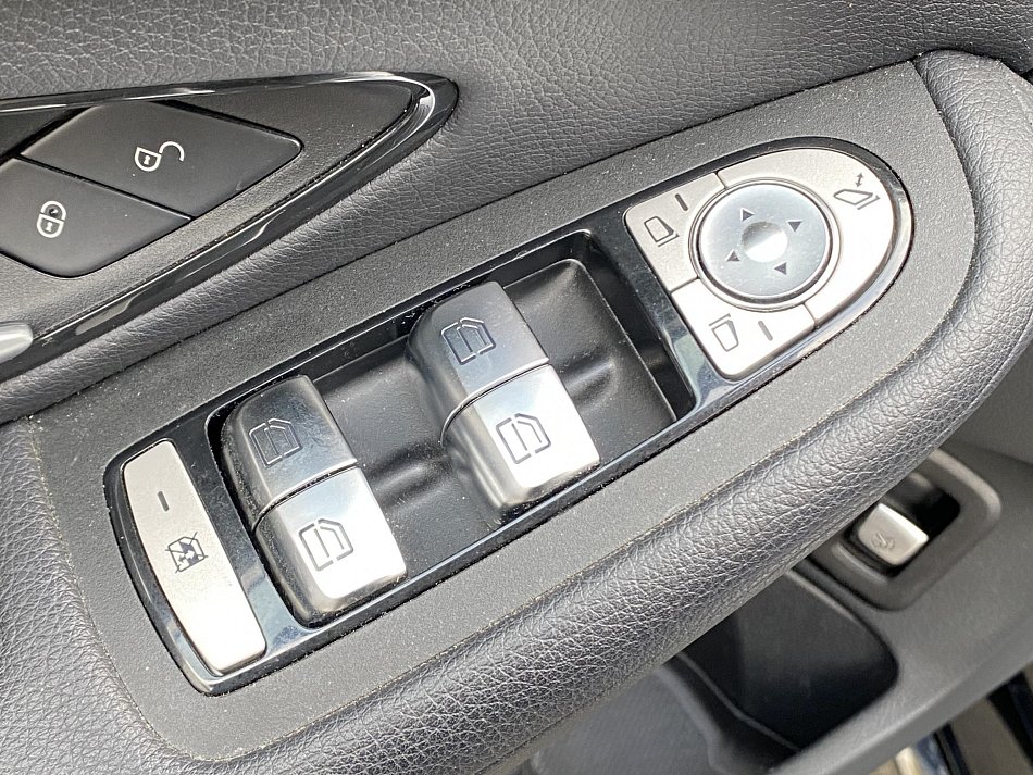 Mercedes-Benz Třída C 1.6 d Classic C 200 d