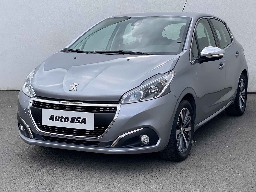 Peugeot 208 1.2PT Allure