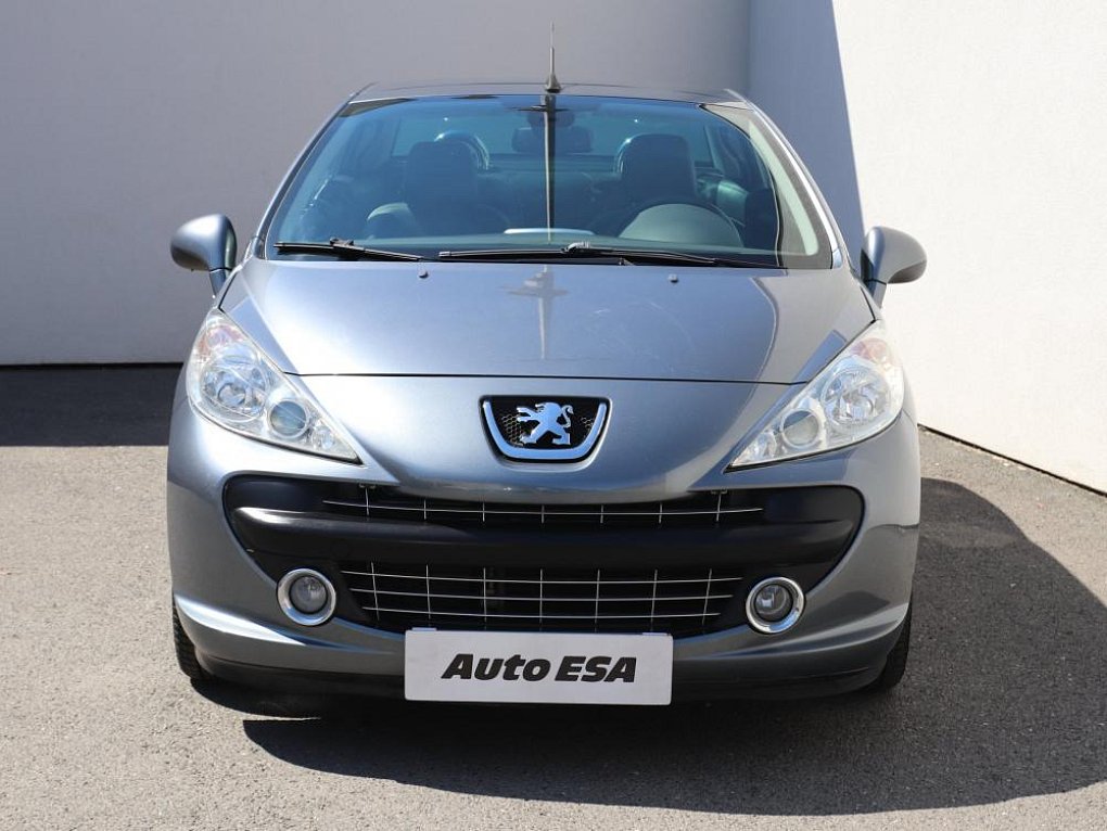 Peugeot 207 1.6i 