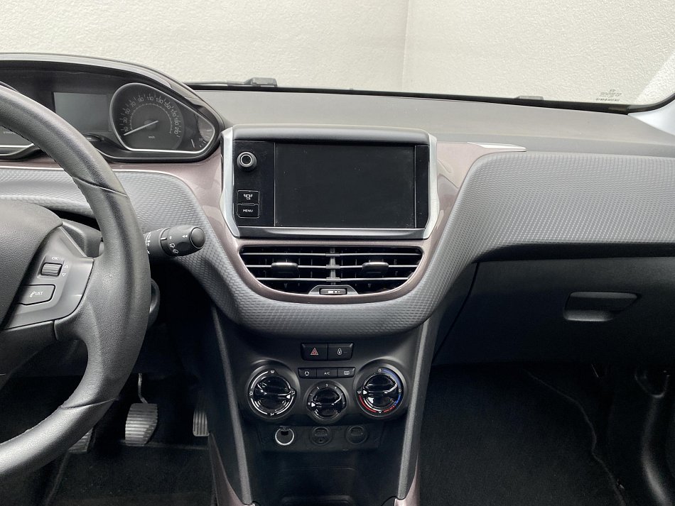 Peugeot 2008 1.6 VTi Active