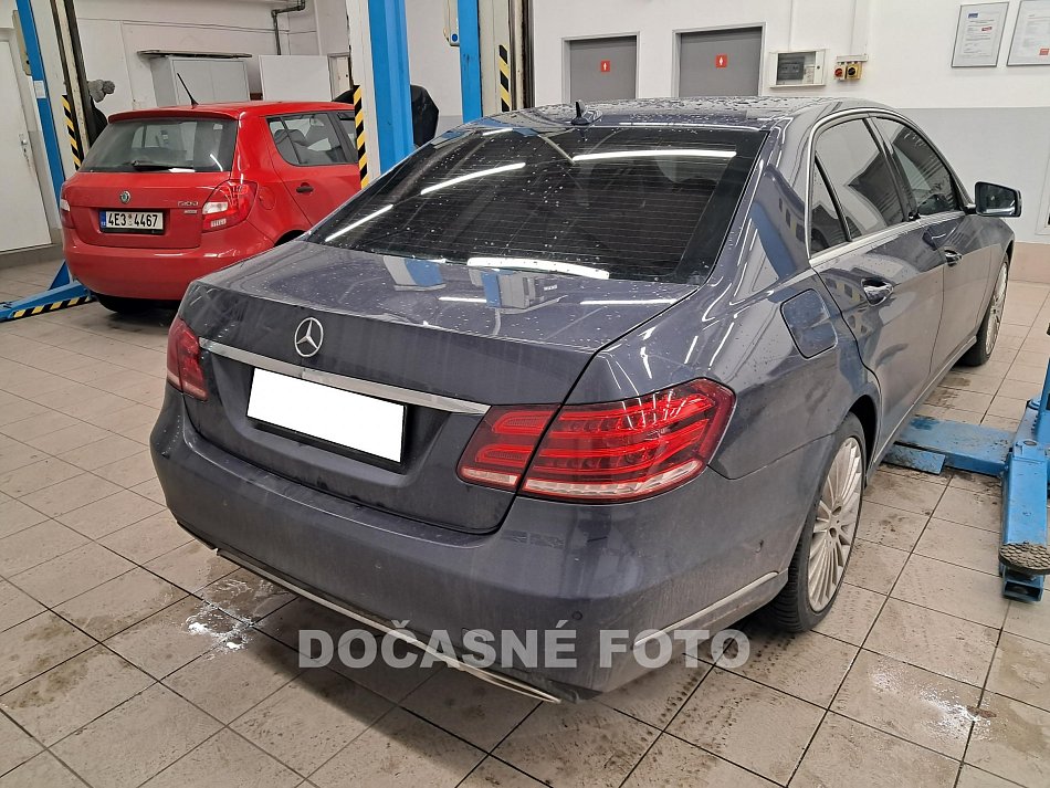 Mercedes-Benz Třída E 2.2 CDI  4Mat