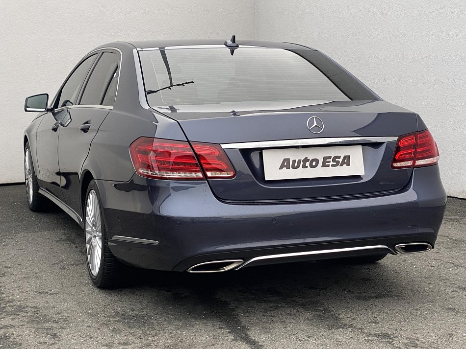 Mercedes-Benz Třída E 2.2CDi  4Mat