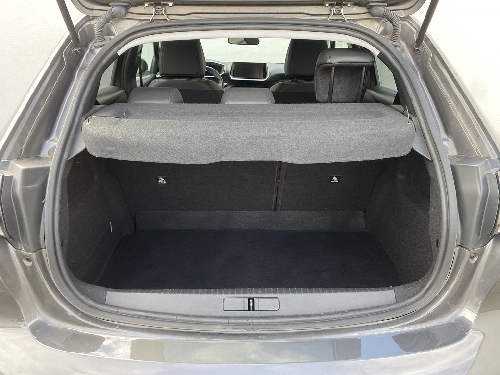 Peugeot 208 1.2PT Allure