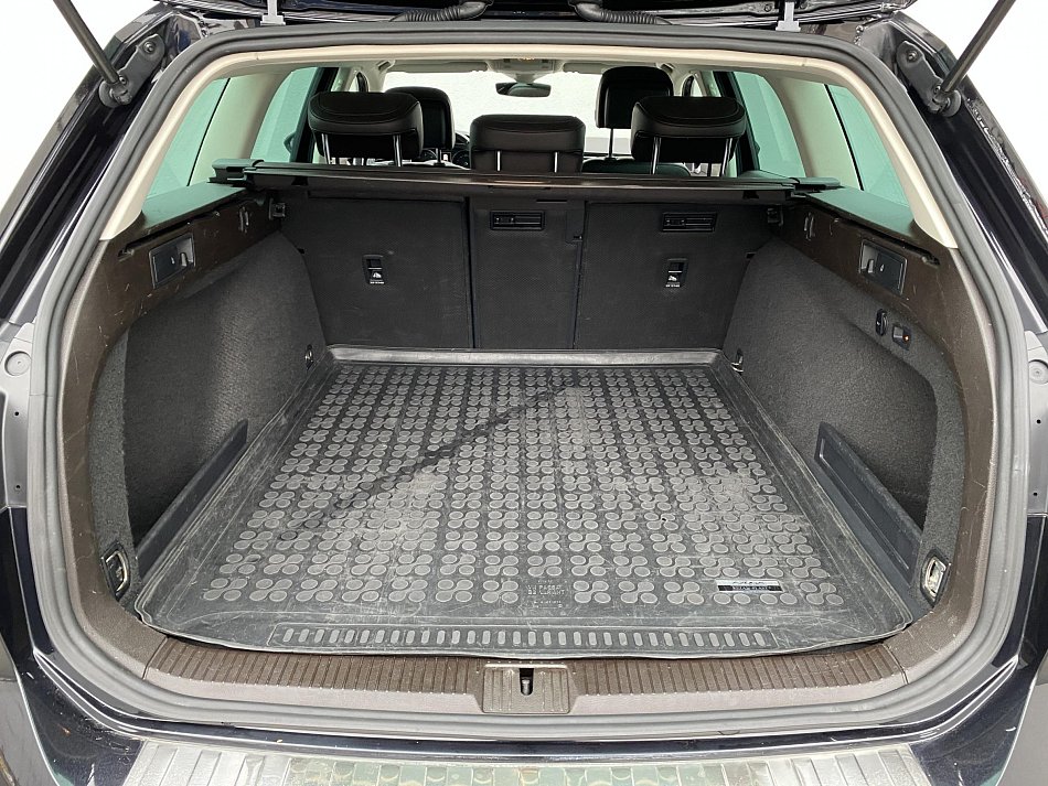 Volkswagen Passat 2.0 TDi Highline 4X4