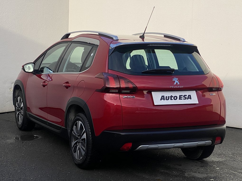Peugeot 2008 1.2PT Allure