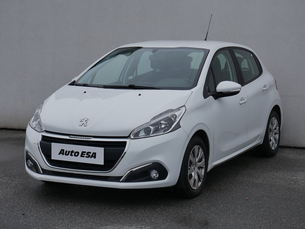 Peugeot 208 1.2 PT 