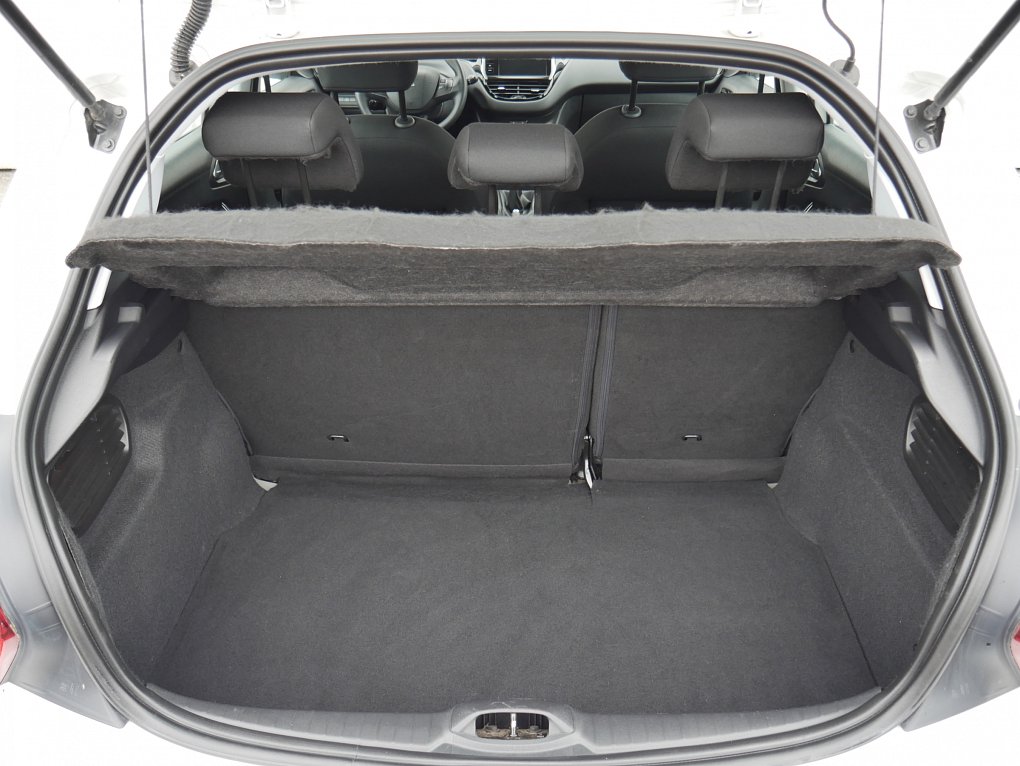 Peugeot 208 1.2 PT 
