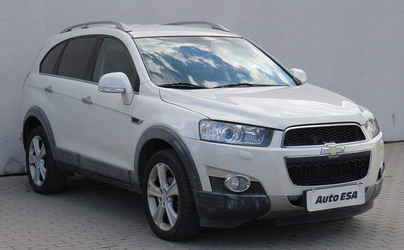 Chevrolet Captiva 2.2 VCDi  4x4, 7míst