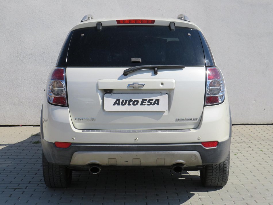 Chevrolet Captiva 2.2 VCDi  4x4, 7míst