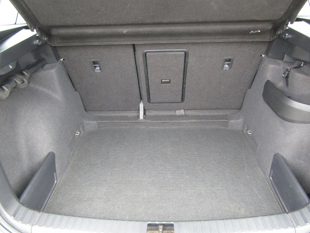 Škoda Karoq 1.0 TSi 